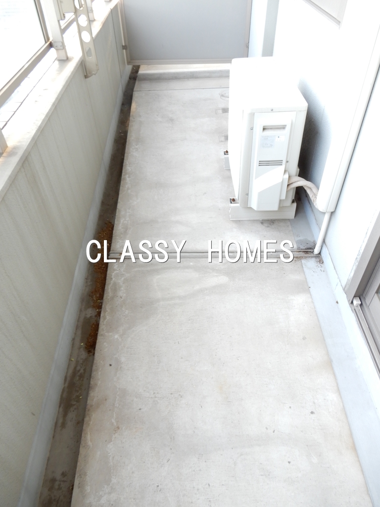 バルコニー　2004年竣工アクティ汐留：バルコニー