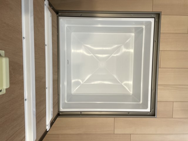 収納　床下収納