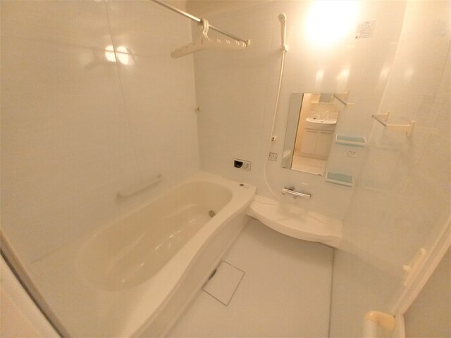 バス・シャワールーム　一坪風呂