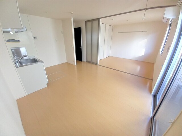 居室・リビング　リビング