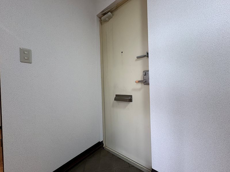 玄関　ドア郵便で便利