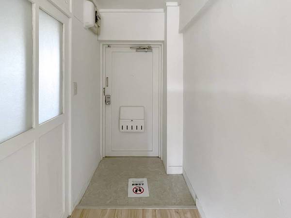 玄関　ビレッジハウスの同一物件・同一タイプの間取りの写真です