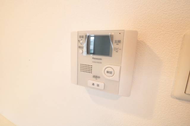 セキュリティ　モニター付きインターホンで安心♪