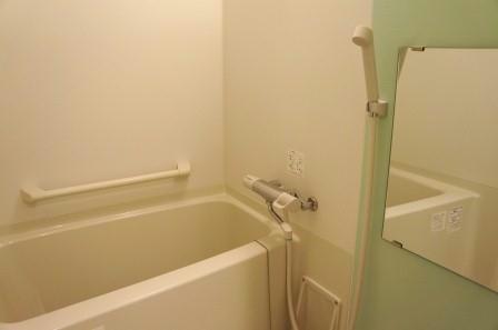 バス・シャワールーム　＊写真102号室＊