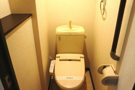 トイレ　＊写真102号室＊