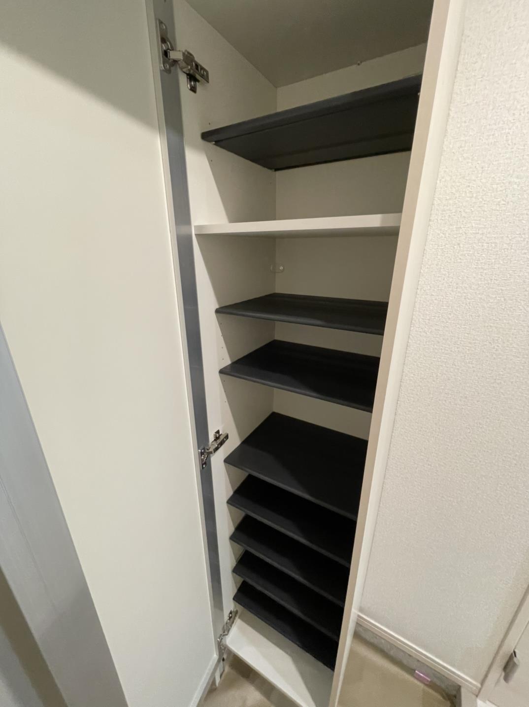 収納　シューズボックス