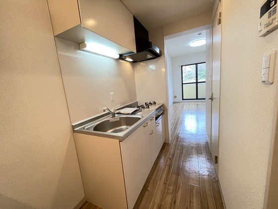 キッチン　※別部屋の写真です