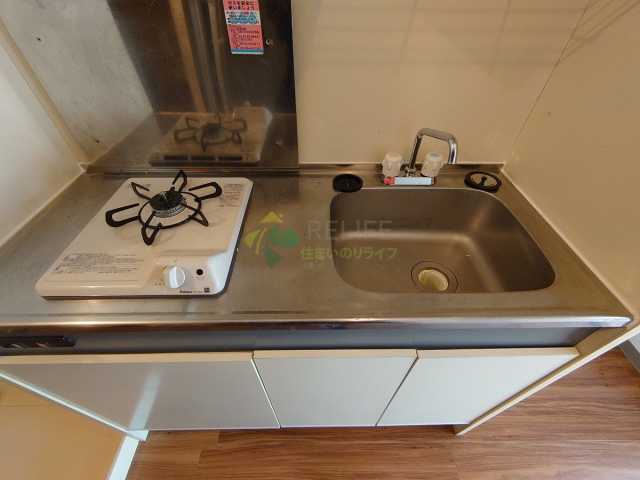 キッチン　※参考写真です。似た間取りの別部屋になります。