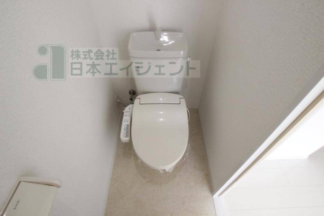 トイレ　トイレ