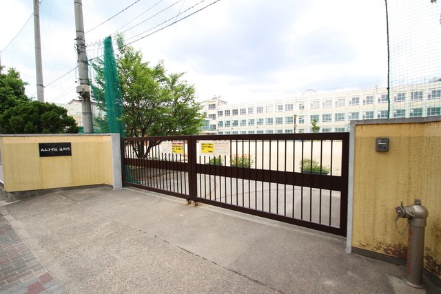 小学校　名古屋市立内山小学校（小学校）まで542m