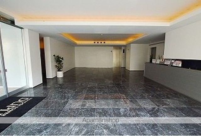 ロビー　ロビー