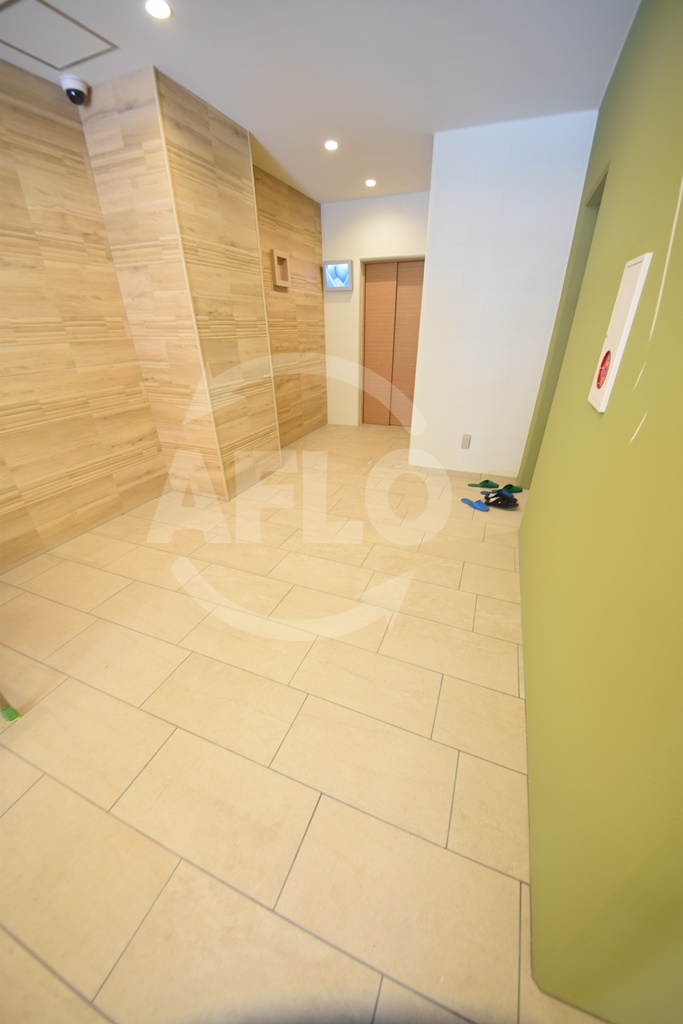 ロビー　セオリー難波パレ　エントランス