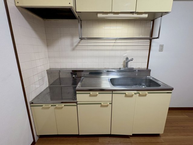 キッチン　パークサイドメゾン伏見