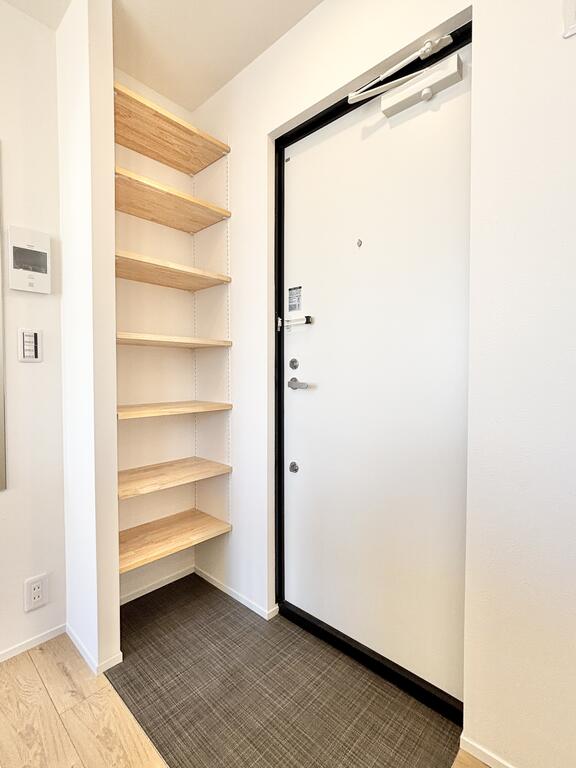 玄関　※同シリーズの物件の写真です