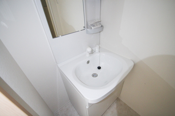 洗面設備　※別部屋の写真です
