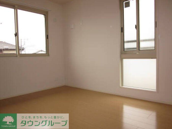 居室・リビング　お問合せはタウンハウジングまで！※現地待合わせ相談可能