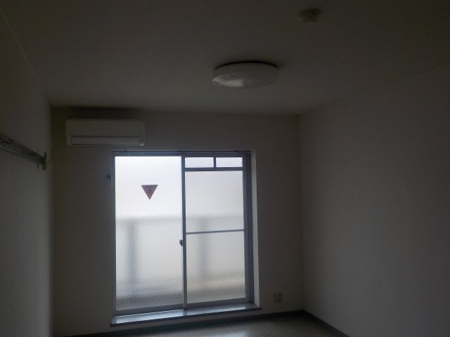 居室・リビング　※現況優先