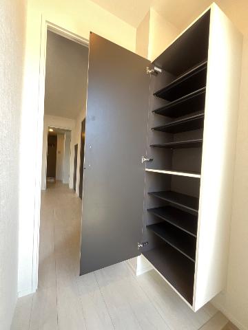 玄関　下駄箱（イメージ）