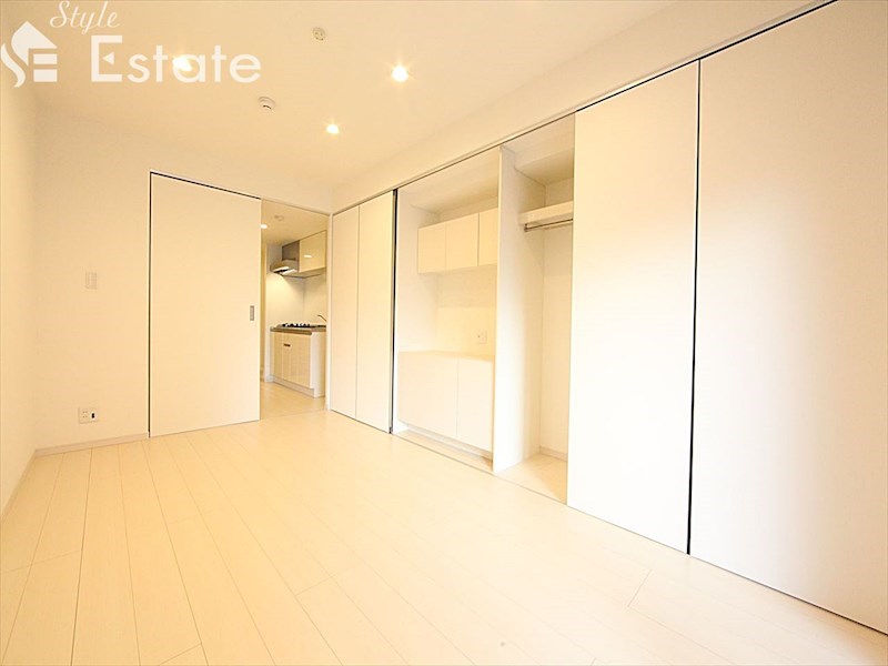 居室・リビング　内装