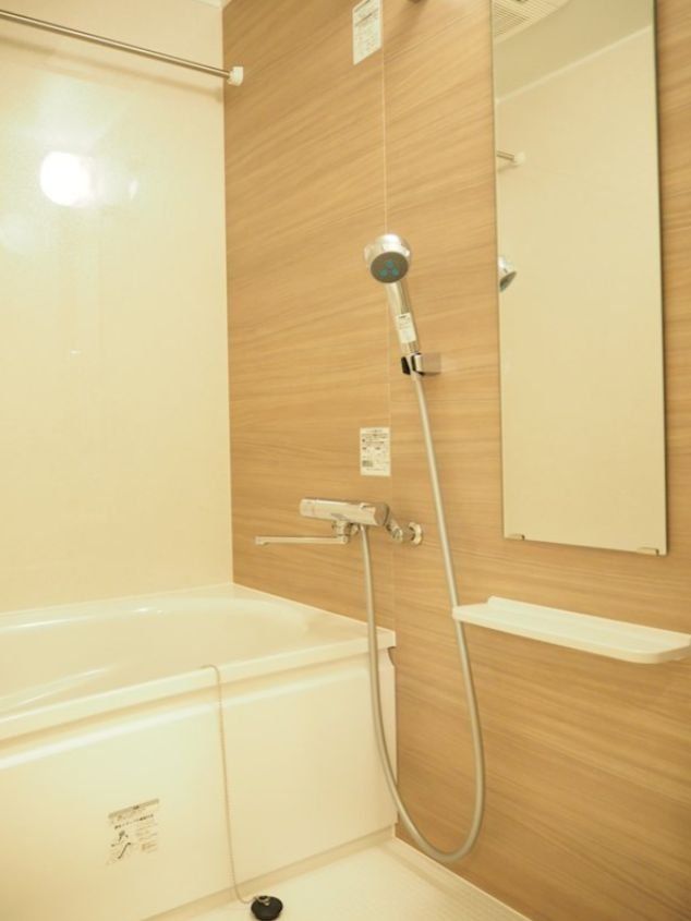 バス・シャワールーム　バス