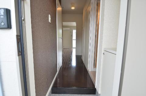 玄関　玄関（イメージ）