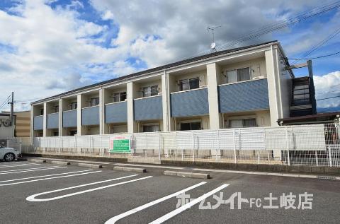 建物外観　外観写真（昼）