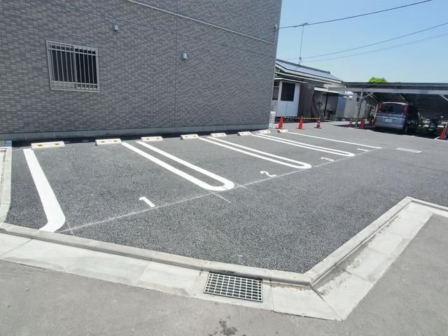 駐車場　♪敷地内駐車場♪