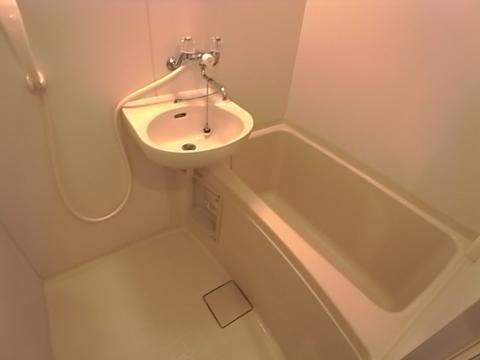 バス・シャワールーム　バス