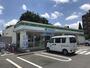コンビニ　ファミリーマート（コンビニ）まで595m