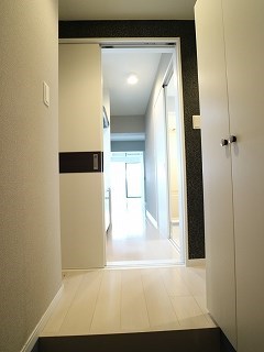 玄関　※別号室参照