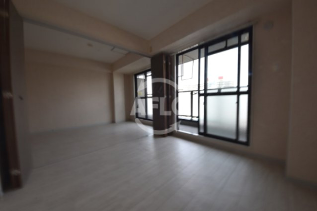 居室・リビング　ドーム１番館　リビング