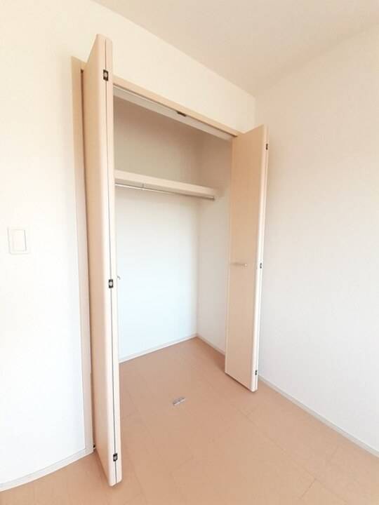 収納　クローゼット