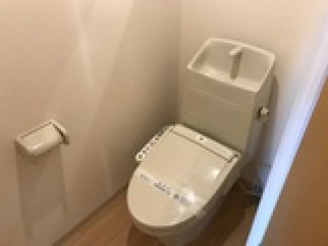 トイレ　写真は参考写真です。現況を優先してください。ます。現況を優先