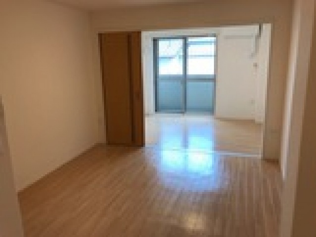 居室・リビング　写真は参考写真です。現況を優先してください。