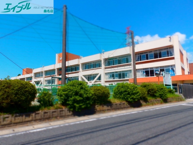 小学校　桑名市立七和小学校（小学校）まで1113m