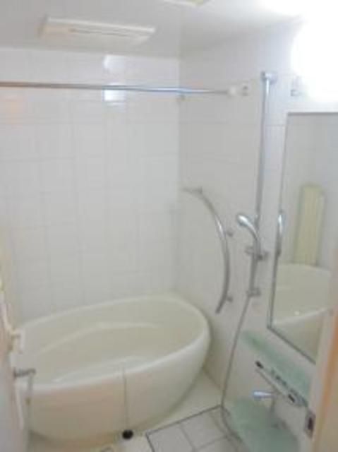 バス・シャワールーム　★バスルーム★