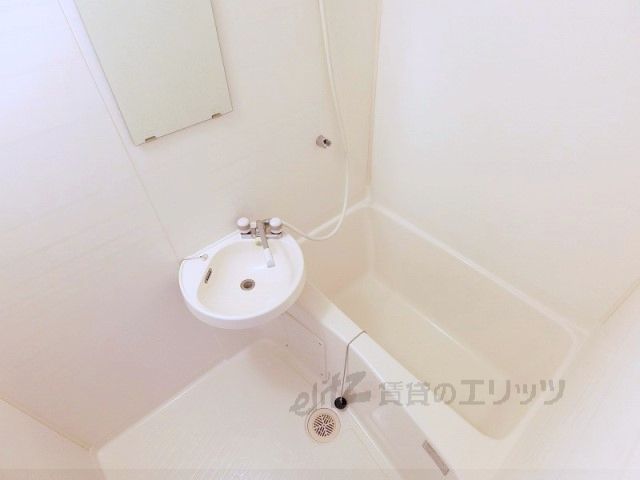 バス・シャワールーム　風呂