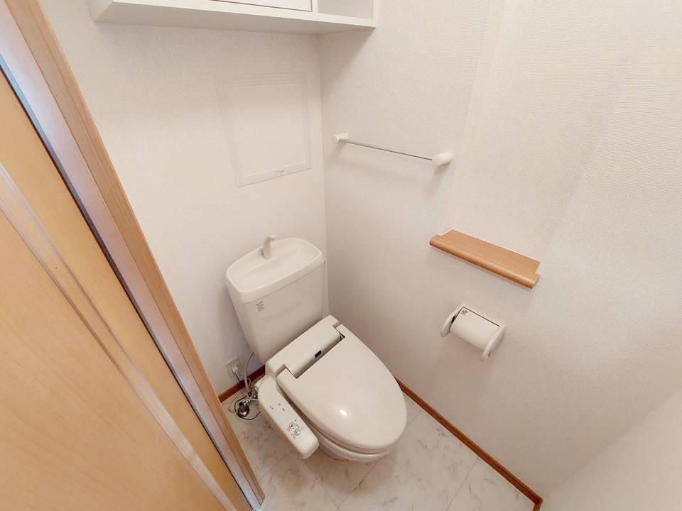 トイレ　トイレ