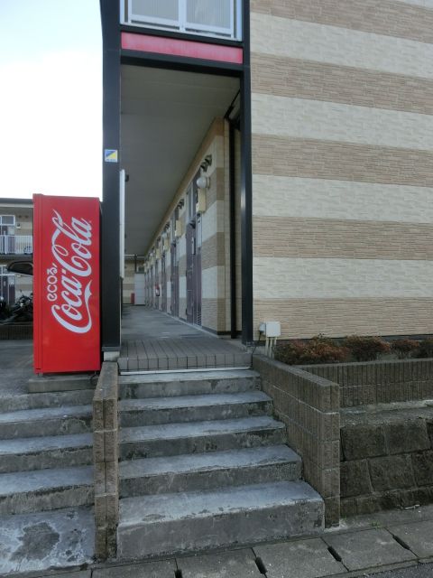 エントランス　お部屋へはこちらから