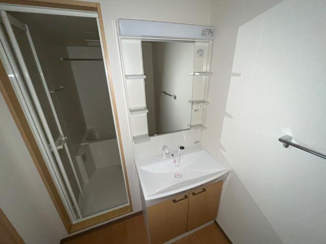 洗面設備　洗髪洗面化粧台