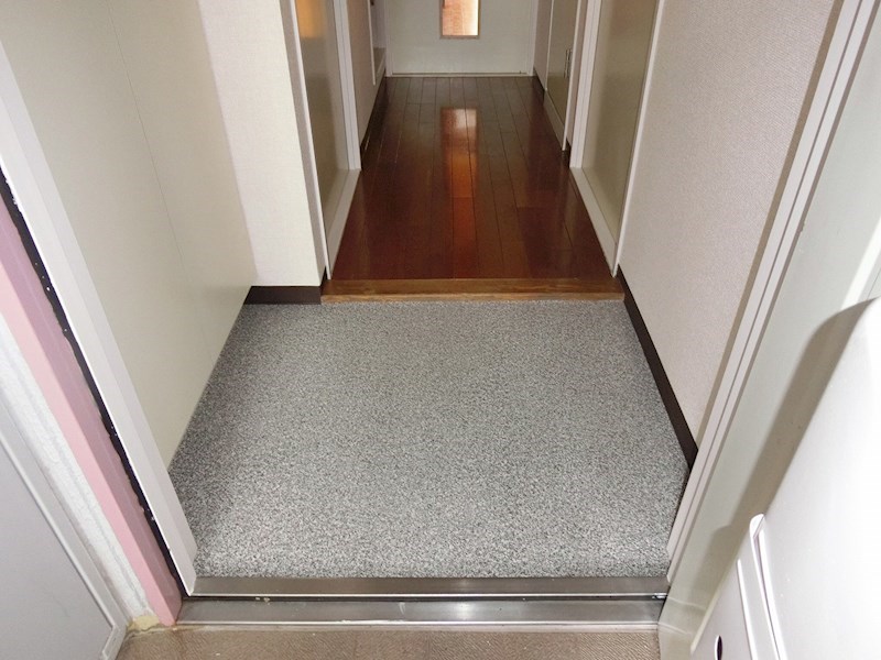 玄関　シューズボックス