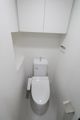 トイレ　別号室参考写真