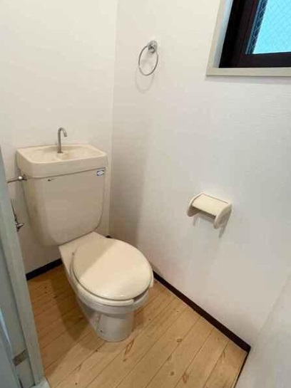 トイレ　シンプルで使いやすいトイレです