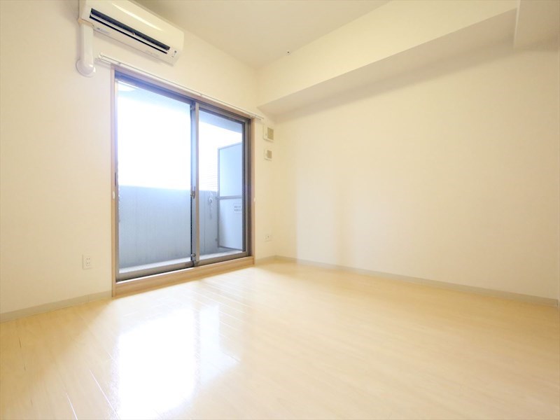 その他部屋・スペース　洋室6.3帖　クローゼット付　エアコン完備