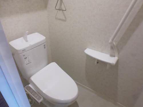 トイレ　トイレ