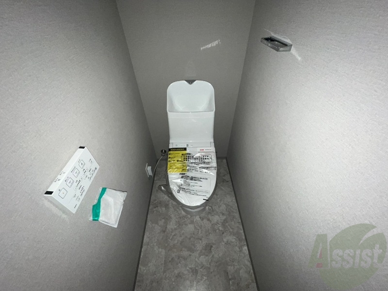 トイレ　シャワートイレになっているので快適です！