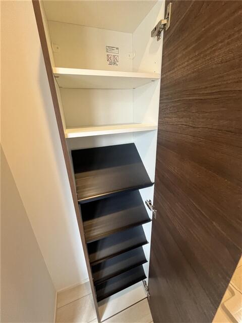 収納　他号室　同施工参考写真