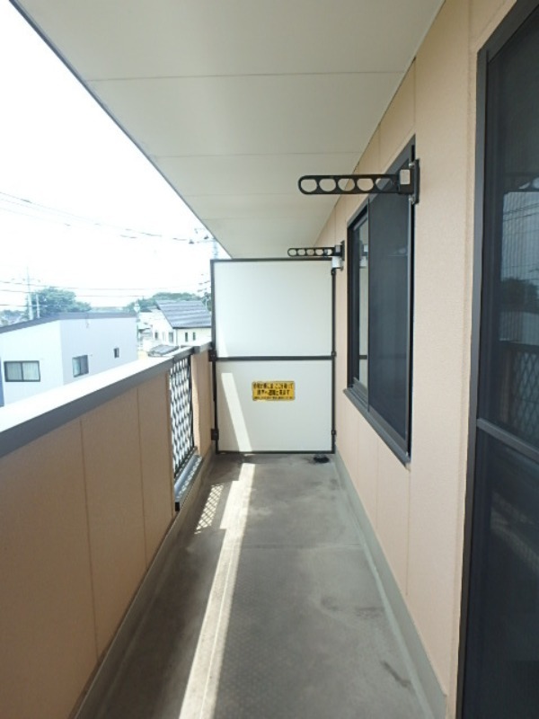 バルコニー　図面と現状に相違がある場合には現状を優先