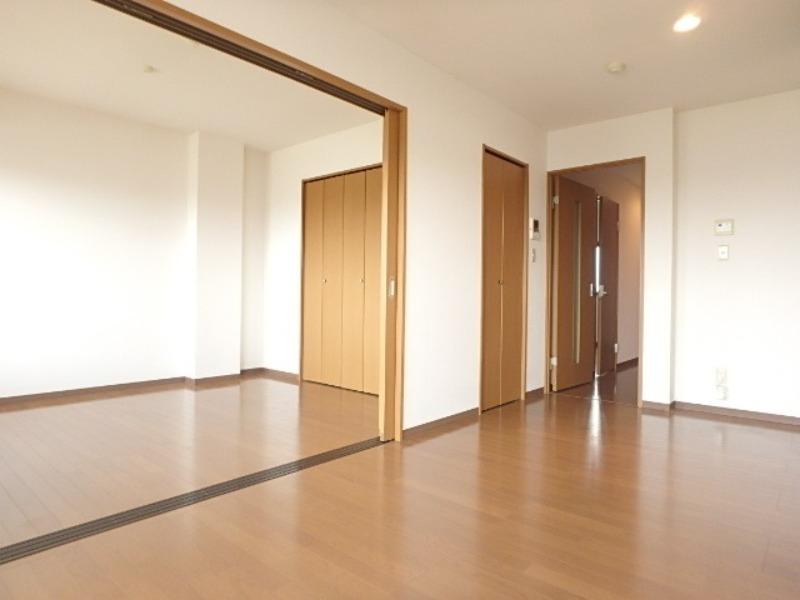 居室・リビング　図面と現状に相違がある場合には現状を優先