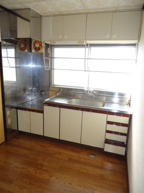 キッチン　ガスコンロ設置可